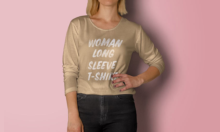 Psd Woman Long Sleeve T-Shirt Mockup