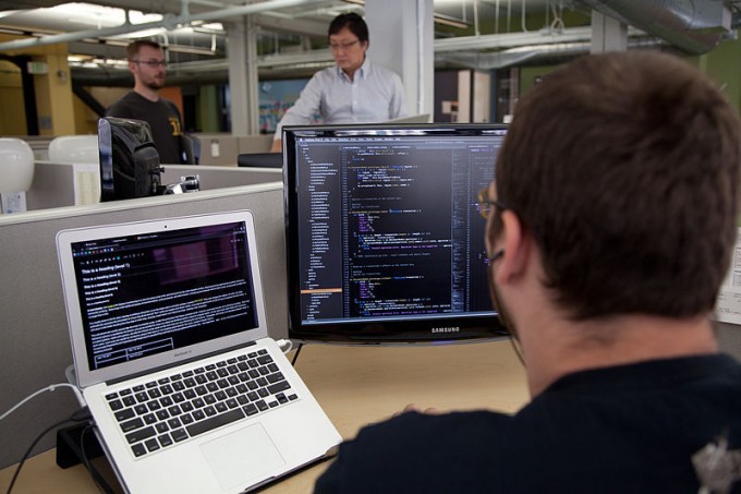 should-web-designers-learn-code-04